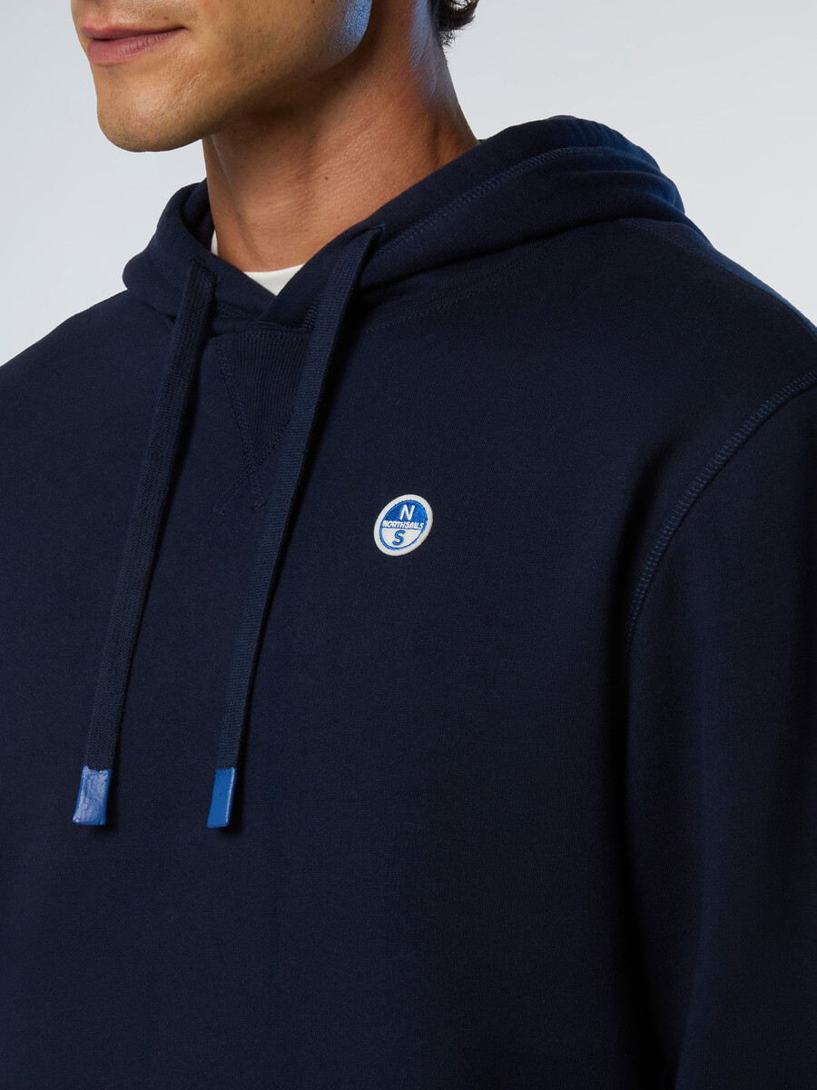 hoodie s našivkom logotipa